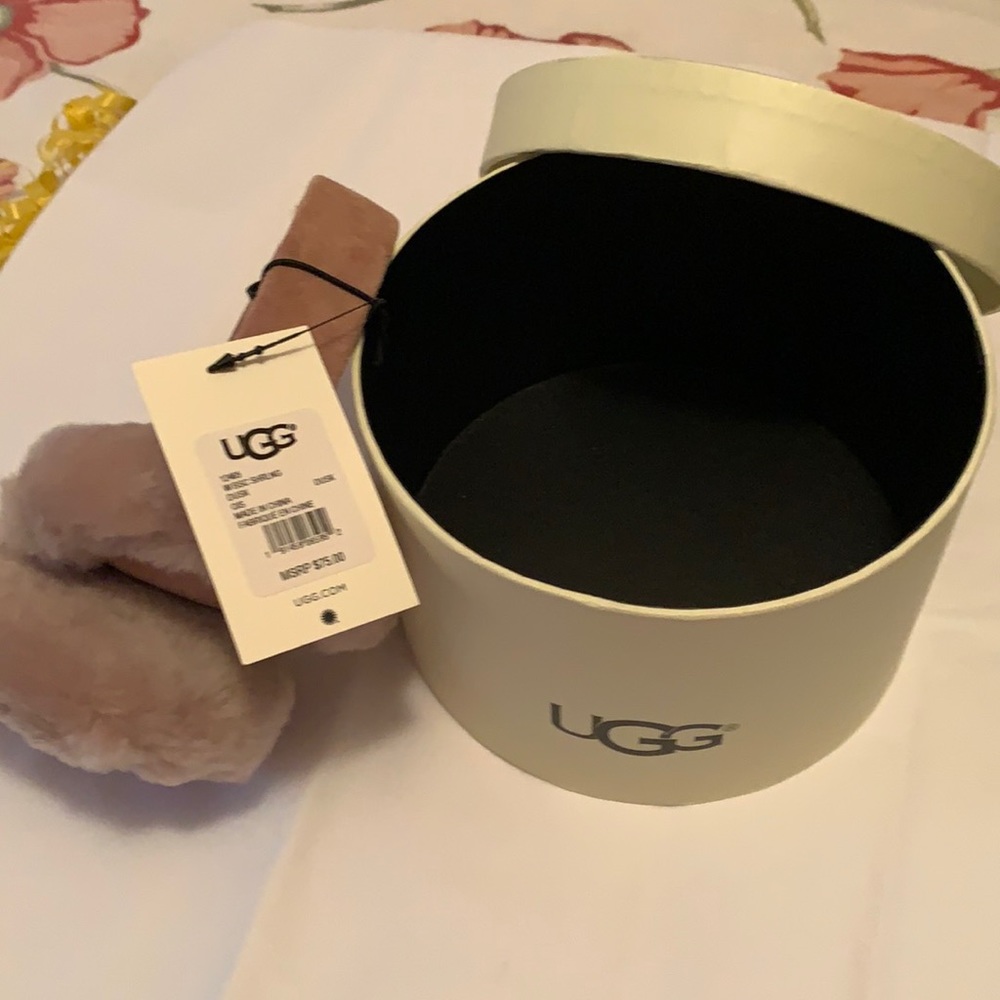 UGG Ear muffs
